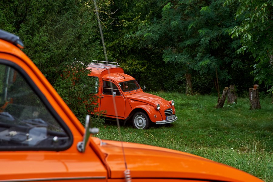 Orange - AK400 und Dyane